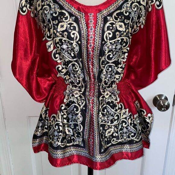 🔥3/$20🔥 HeartSoul satin printed peplum blouse size M - Picture 3 of 11